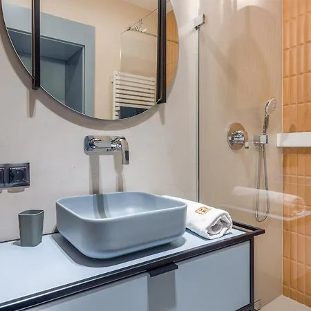 Little Monaco - Yacht Park غدينيا